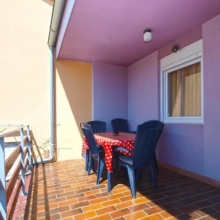 Appartamento Nikica 782 *