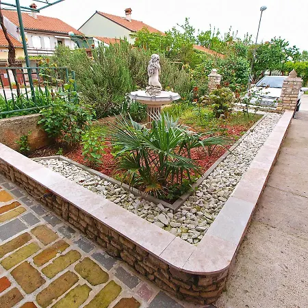 Apartment Nikica 782