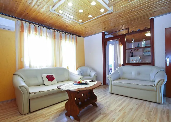 Nikica 782 Apartment *